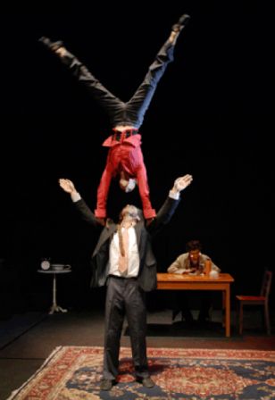 Spectacle Crop Circus